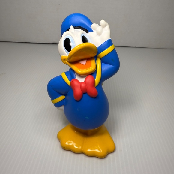 3 Walt Disney Bath Toys Figures Mickey, Pete Donald Plastic PVC Figures - Picture 9 of 11